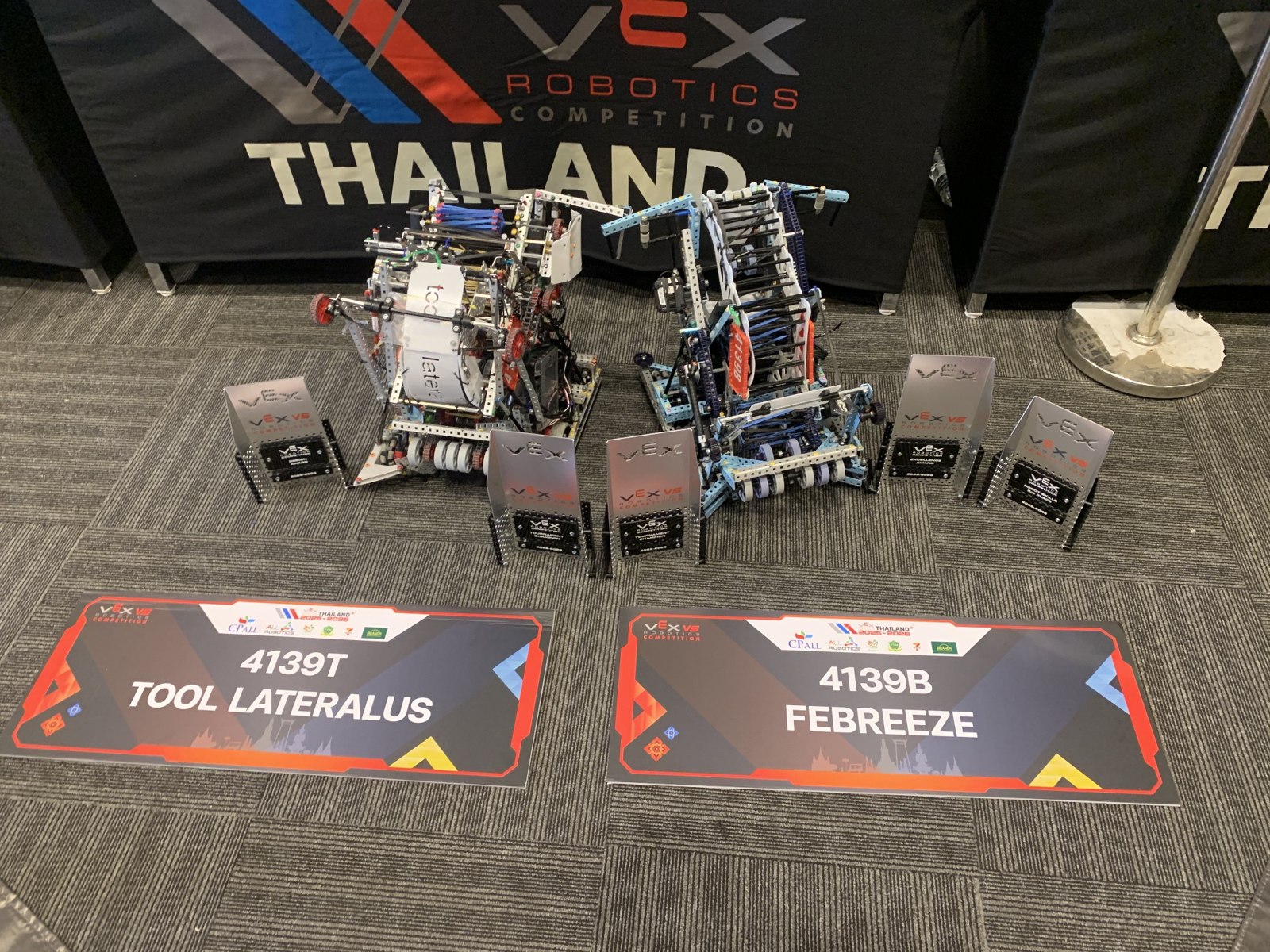 VEX Thailand robotics competition robots and awards